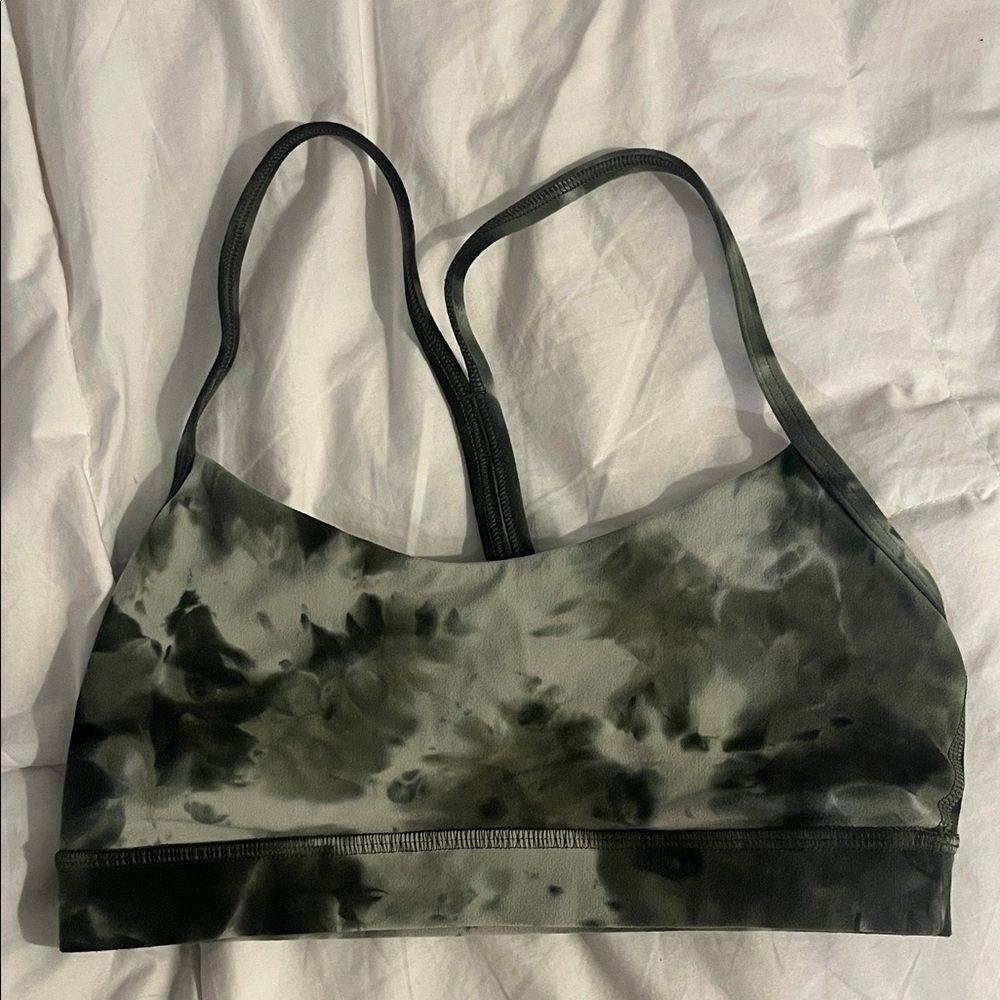Lululemon green sports bra